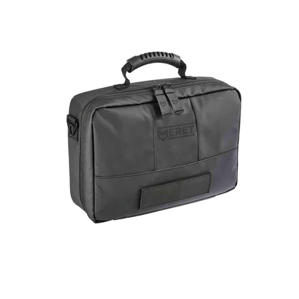 Mochila vacía Beracah Medica IVSS™ PRO X para transporte, resistente y espaciosa, con compartimentos para organización.