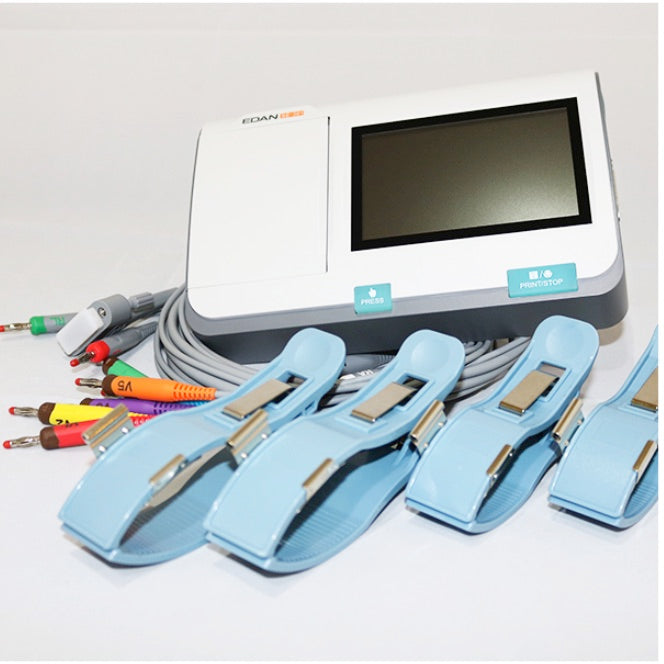 Electrocardiografo de 3 canales Beracah Medica modelo SE-301 con pantalla táctil de 5" y funciones de interpretación Glasgow y WiFi.