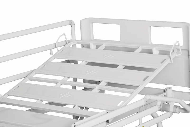 Praktika - Cama universal hospitalaria operada manualmente