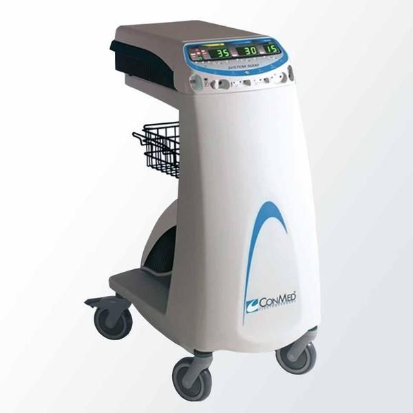 Equipo de electrocirugia System 5000 + Evacuador de humo Air defense